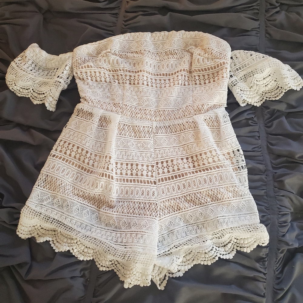 Forever 21 White Latice Romper